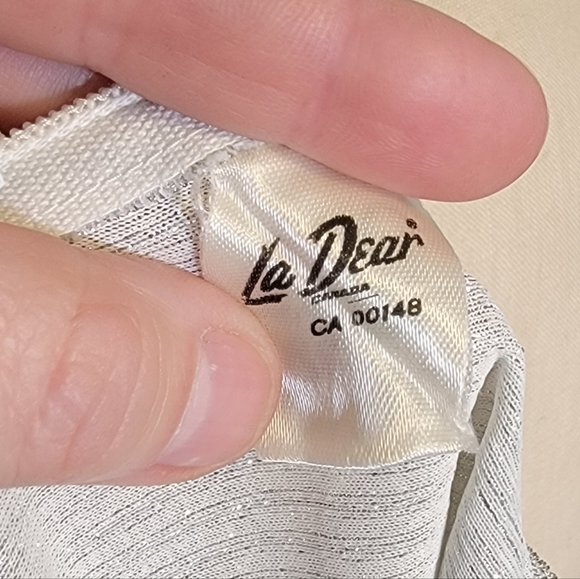 Vintage shiny silver turtleneck top with zipper. - Picture 5 of 6